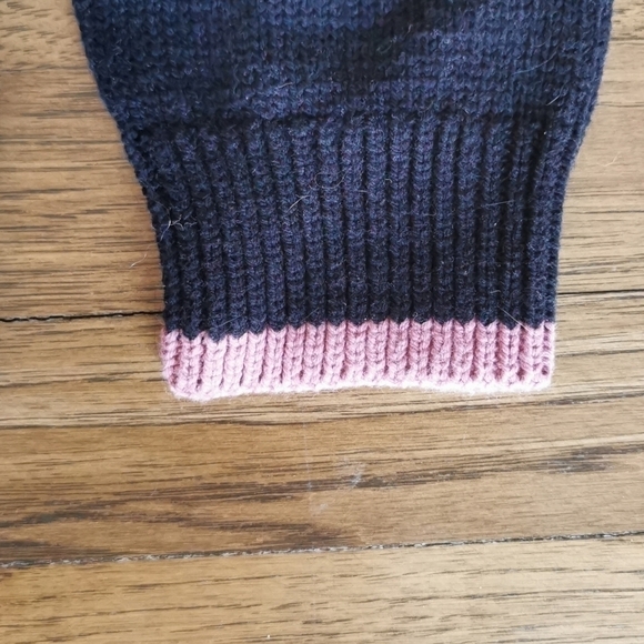 URBAN Outfitters 80's Brick Cellphone Sweater New Small - Picture 5 of 6